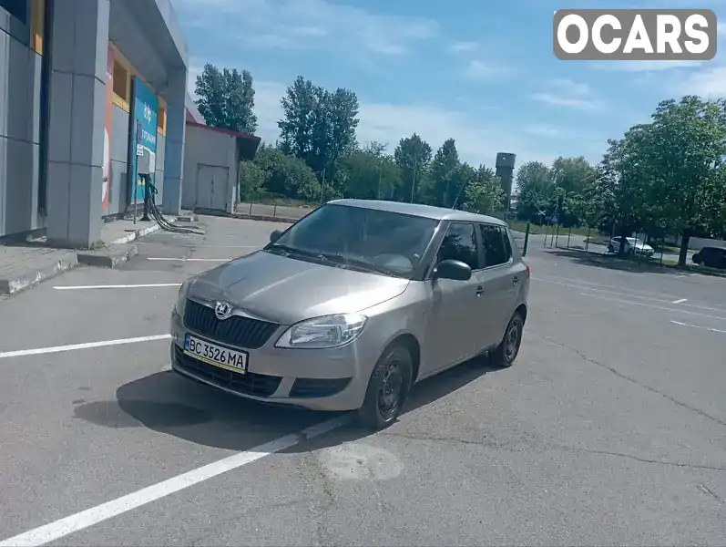 Хетчбек Skoda Fabia 2014 1.2 л. Ручна / Механіка обл. Львівська, Львів - Фото 1/21