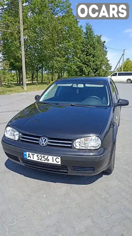 Хэтчбек Volkswagen Golf 2002 1.6 л. Автомат обл. Ивано-Франковская, Коломыя - Фото 1/21