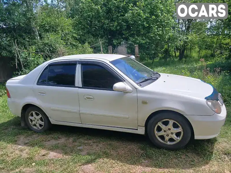 Хэтчбек Geely MR 2008 1.5 л. Ручная / Механика обл. Черниговская, Нежин - Фото 1/9