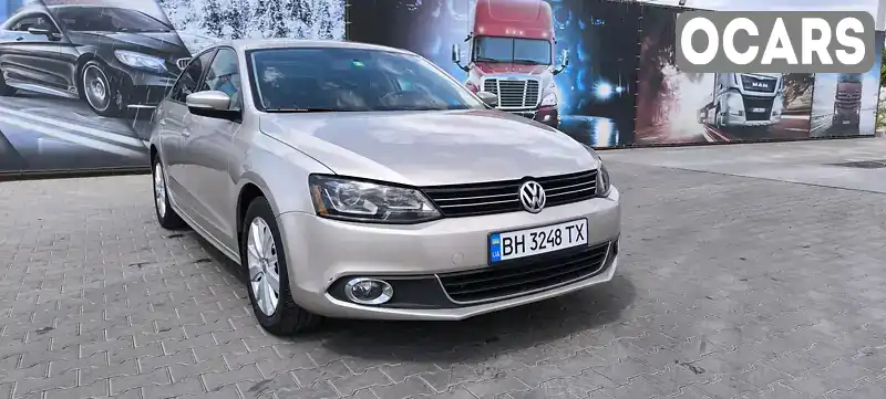 Седан Volkswagen Jetta 2012 2.47 л. Автомат обл. Одеська, Одеса - Фото 1/21