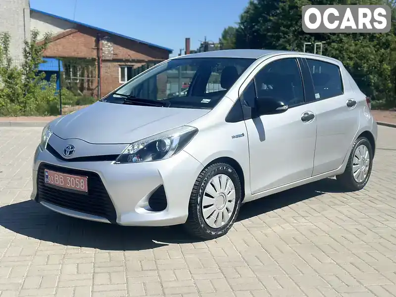 Хэтчбек Toyota Yaris 2014 1.5 л. Автомат обл. Житомирская, Житомир - Фото 1/21