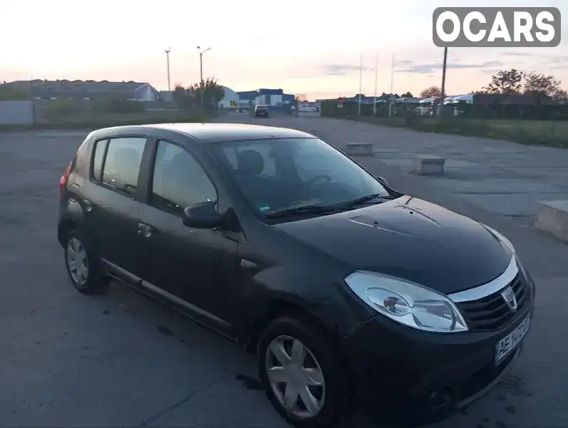 Хэтчбек Dacia Sandero 2010 1.46 л. Ручная / Механика обл. Днепропетровская, Днепр (Днепропетровск) - Фото 1/9