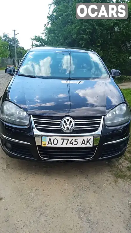 Седан Volkswagen Jetta 2007 1.6 л. Ручная / Механика обл. Закарпатская, Ужгород - Фото 1/12