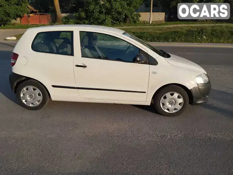 Хетчбек Volkswagen Fox 2011 1.2 л. Ручна / Механіка обл. Хмельницька, Красилів - Фото 1/10