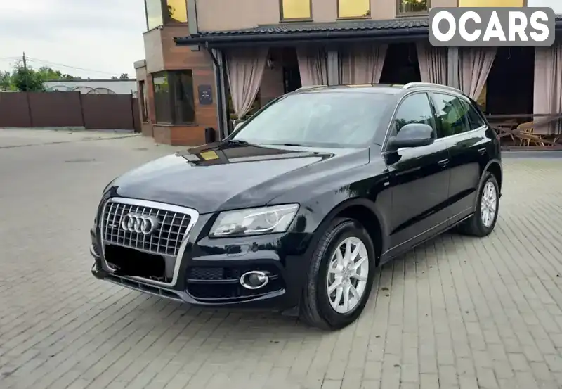 Позашляховик / Кросовер Audi Q5 2010 2 л. Автомат обл. Рівненська, Рівне - Фото 1/6