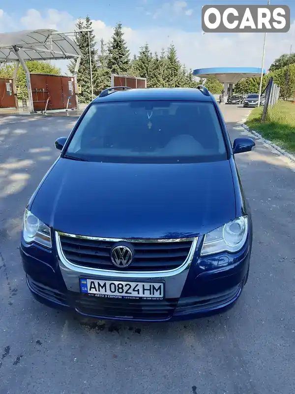 Минивэн Volkswagen Touran 2008 1.4 л. Ручная / Механика обл. Киевская, Киев - Фото 1/21