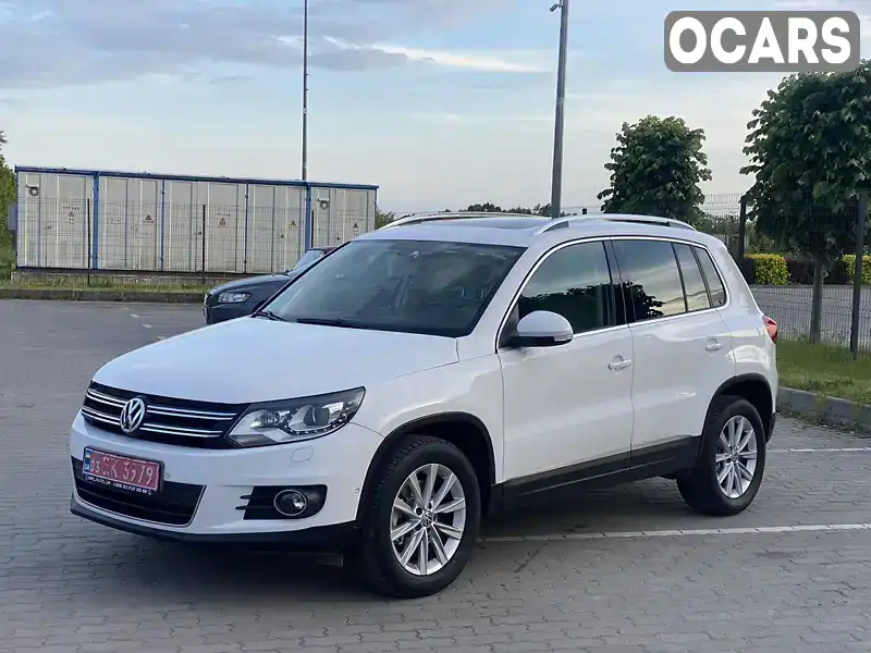 Внедорожник / Кроссовер Volkswagen Tiguan 2012 2 л. Автомат обл. Львовская, Броды - Фото 1/21