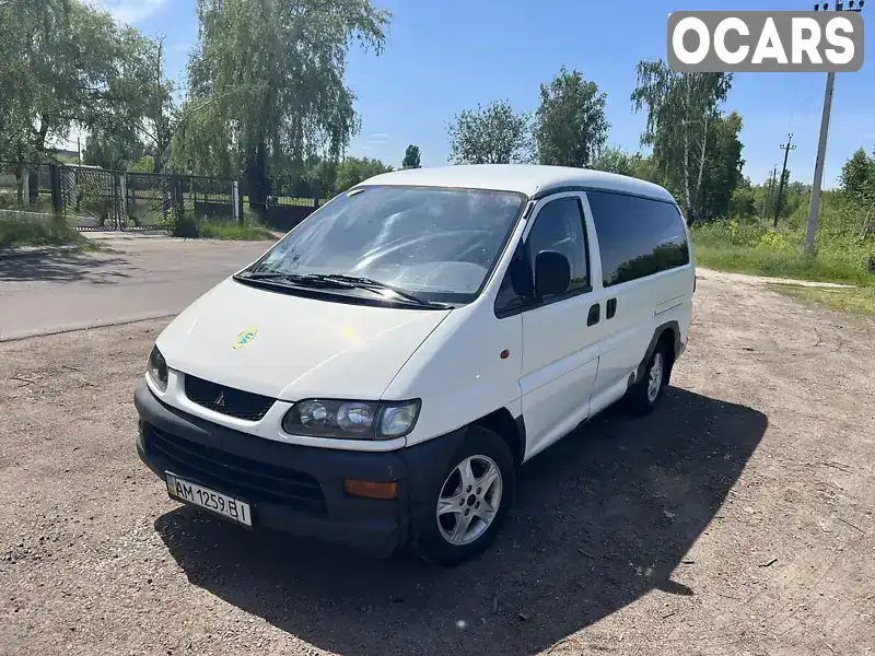 Мінівен Mitsubishi L 400 2000 2.48 л. Ручна / Механіка обл. Житомирська, Коростень - Фото 1/15