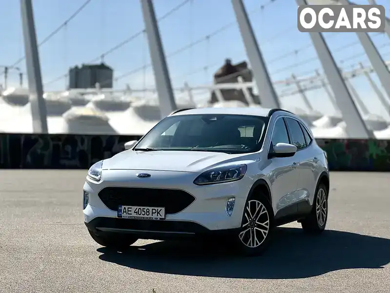 Внедорожник / Кроссовер Ford Escape 2020 1.5 л. Автомат обл. Киевская, Киев - Фото 1/21