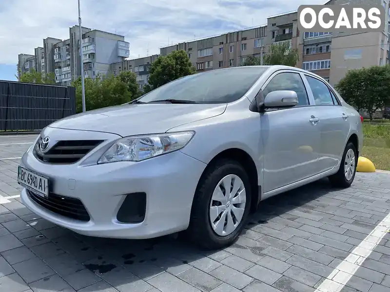 Седан Toyota Corolla 2011 1.33 л. обл. Львовская, Львов - Фото 1/21