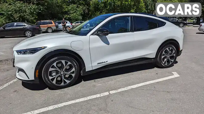 Позашляховик / Кросовер Ford Mustang Mach-E 2022 null_content л. Автомат обл. Київська, Київ - Фото 1/21