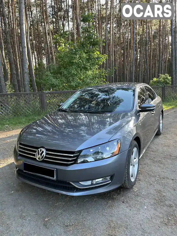 Седан Volkswagen Passat 2015 1.8 л. Автомат обл. Волынская, Любомль - Фото 1/21