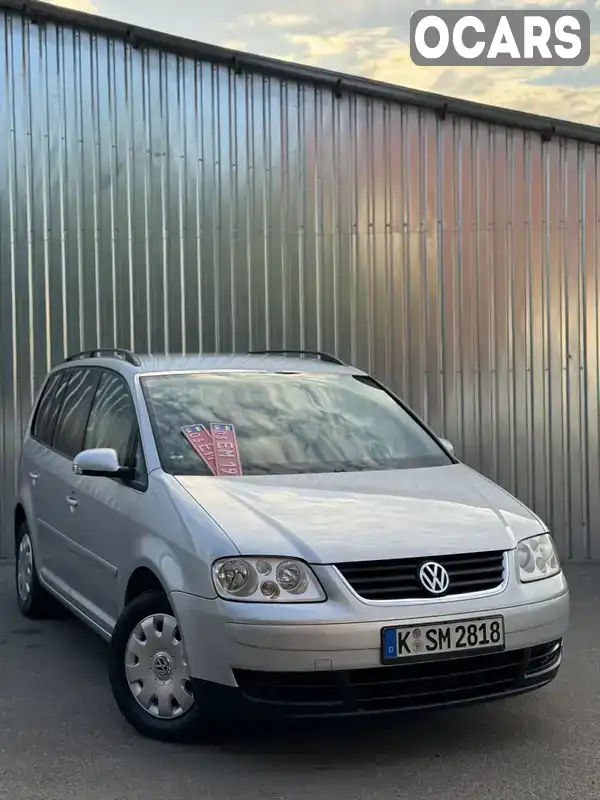 Минивэн Volkswagen Touran 2004 1.6 л. Ручная / Механика обл. Киевская, Березань - Фото 1/21