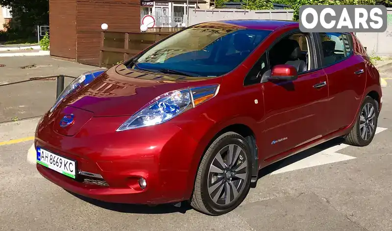 Хэтчбек Nissan Leaf 2014 null_content л. обл. Киевская, Киев - Фото 1/4