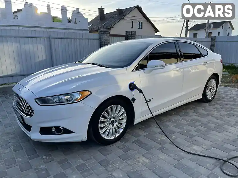 Седан Ford Fusion 2015 2 л. Варіатор обл. Київська, Київ - Фото 1/21