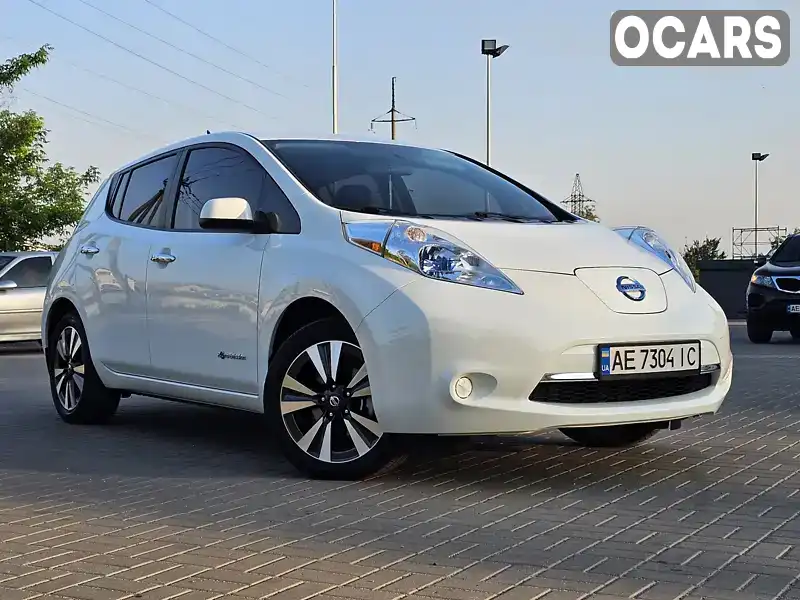 Хетчбек Nissan Leaf 2013 null_content л. обл. Дніпропетровська, Дніпро (Дніпропетровськ) - Фото 1/21