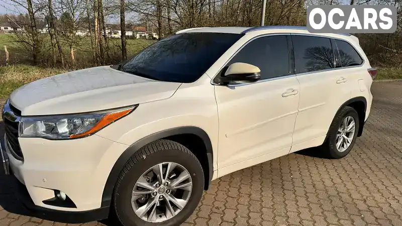 Позашляховик / Кросовер Toyota Highlander 2015 null_content л. Автомат обл. Львівська, Львів - Фото 1/8