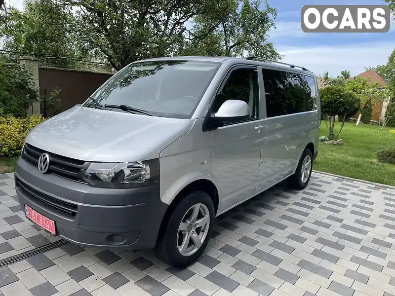 Мінівен Volkswagen Transporter 2012 2 л. Ручна / Механіка обл. Закарпатська, Мукачево - Фото 1/21