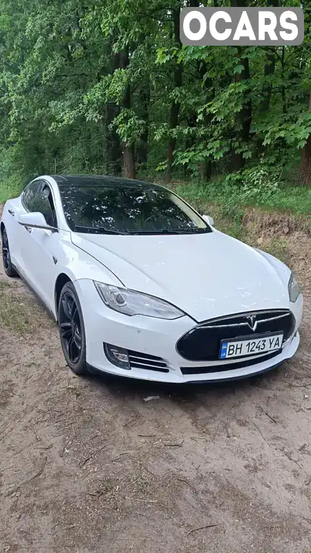 Лифтбек Tesla Model S 2014 null_content л. Автомат обл. Киевская, Киев - Фото 1/14