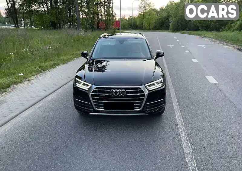 Внедорожник / Кроссовер Audi Q5 2020 2 л. Автомат обл. Тернопольская, Тернополь - Фото 1/15