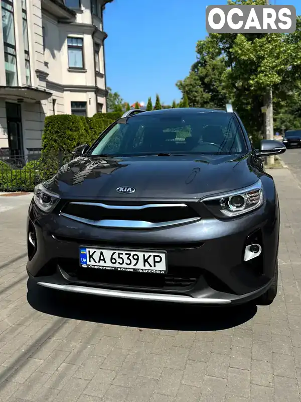 Позашляховик / Кросовер Kia Stonic 2019 1.37 л. Автомат обл. Київська, Київ - Фото 1/8