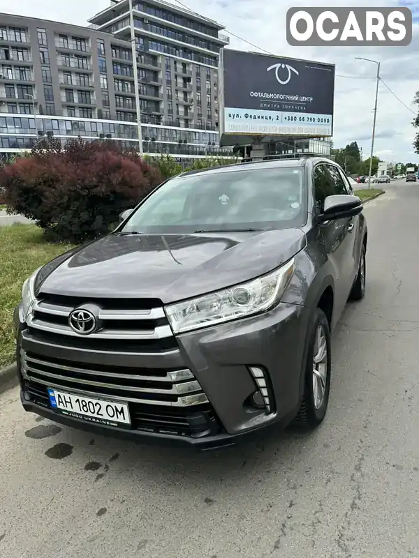 Внедорожник / Кроссовер Toyota Highlander 2015 3.46 л. Автомат обл. Закарпатская, Ужгород - Фото 1/4