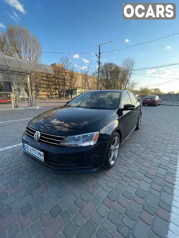 Седан Volkswagen Jetta 2014 2 л. Автомат обл. Дніпропетровська, Дніпро (Дніпропетровськ) - Фото 1/14