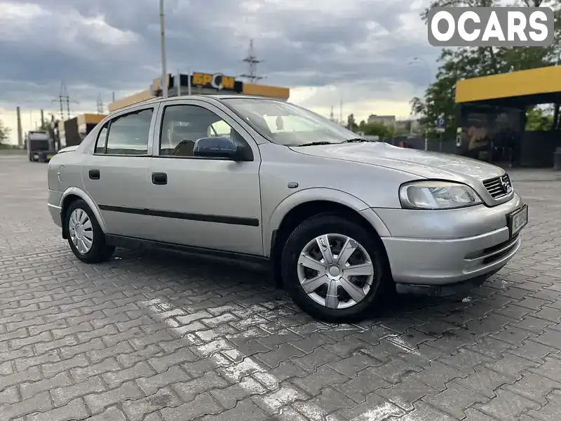 Седан Opel Astra 2005 1.4 л. Ручна / Механіка обл. Дніпропетровська, Дніпро (Дніпропетровськ) - Фото 1/11