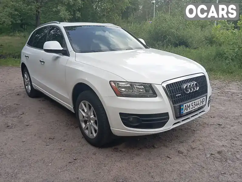 Внедорожник / Кроссовер Audi Q5 2010 1.98 л. Автомат обл. Житомирская, Житомир - Фото 1/21