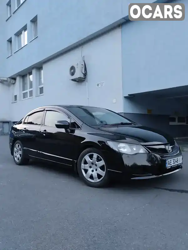 Седан Honda Civic 2011 1.8 л. Ручна / Механіка обл. Закарпатська, Ужгород - Фото 1/16