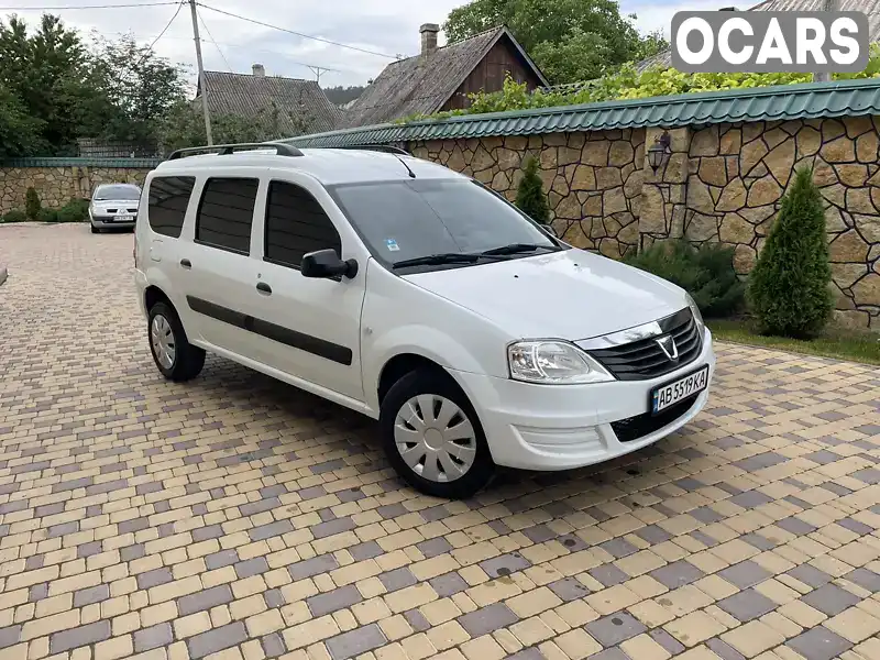 Седан Dacia Logan 2012 1.6 л. Ручна / Механіка обл. Вінницька, Могилів-Подільський - Фото 1/21