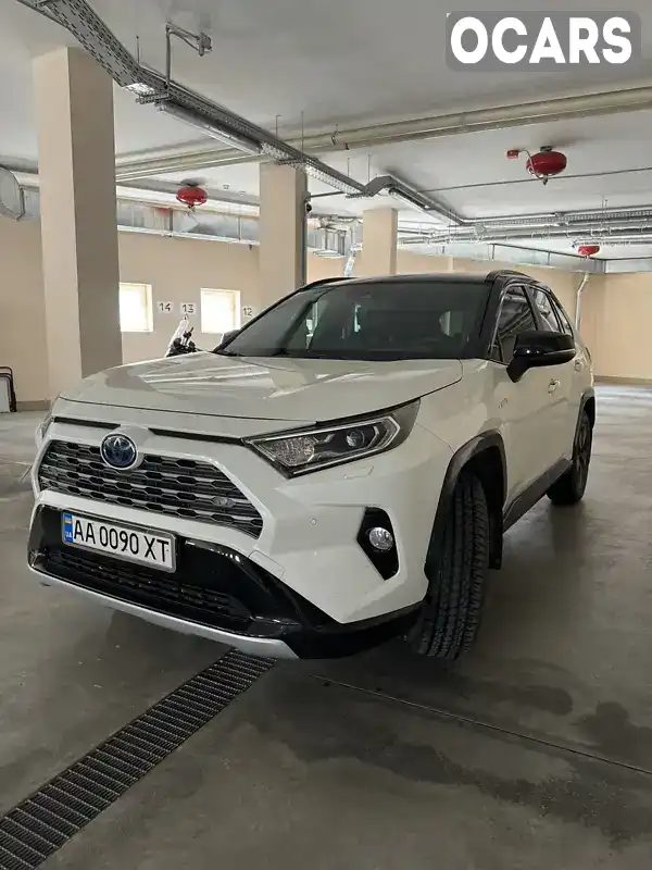 Внедорожник / Кроссовер Toyota RAV4 2019 2.49 л. Вариатор обл. Киевская, Киев - Фото 1/8