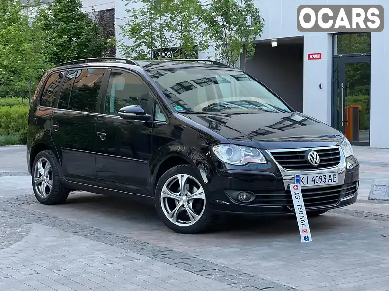 Мінівен Volkswagen Touran 2009 1.39 л. Ручна / Механіка обл. Київська, Київ - Фото 1/21