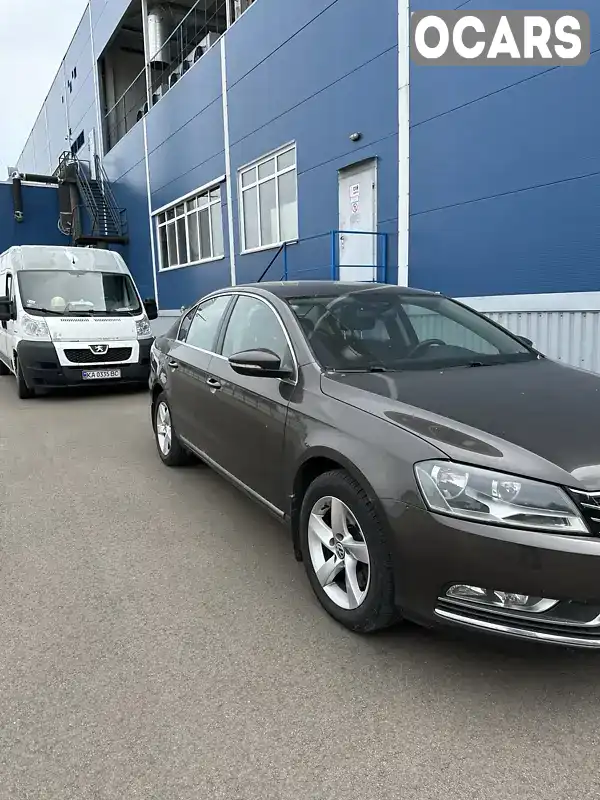 Седан Volkswagen Passat 2014 1.8 л. Робот обл. Київська, location.city.trebukhiv - Фото 1/11