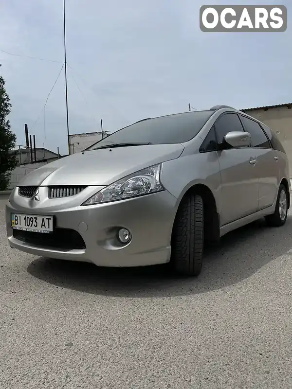 Минивэн Mitsubishi Grandis 2008 2.4 л. Автомат обл. Полтавская, Лубны - Фото 1/12