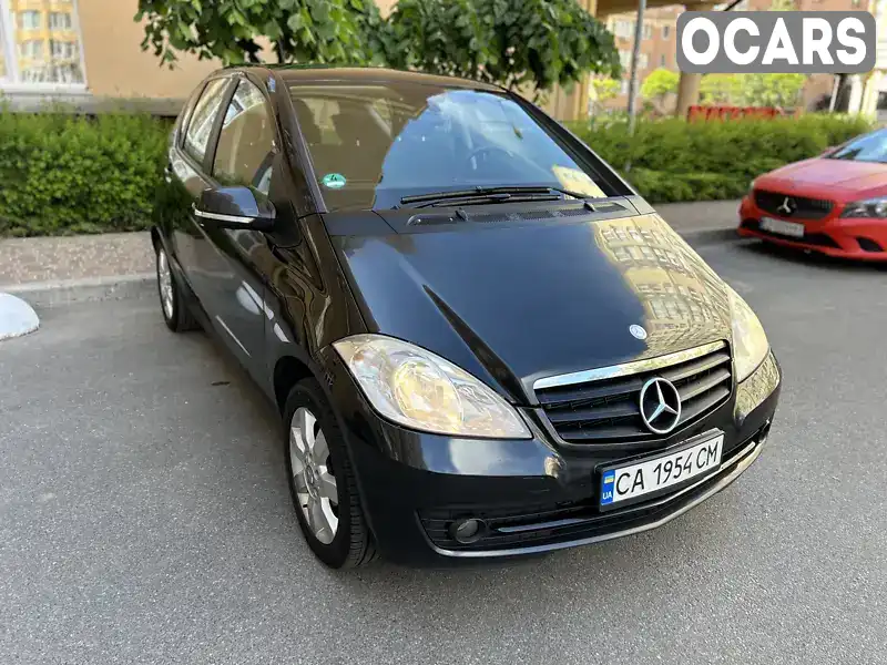 Хэтчбек Mercedes-Benz A-Class 2010 1.99 л. Ручная / Механика обл. Киевская, Киев - Фото 1/21