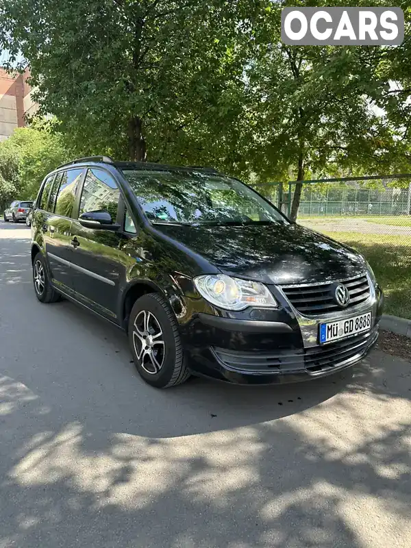 Мінівен Volkswagen Touran 2009 1.6 л. Ручна / Механіка обл. Волинська, Луцьк - Фото 1/21