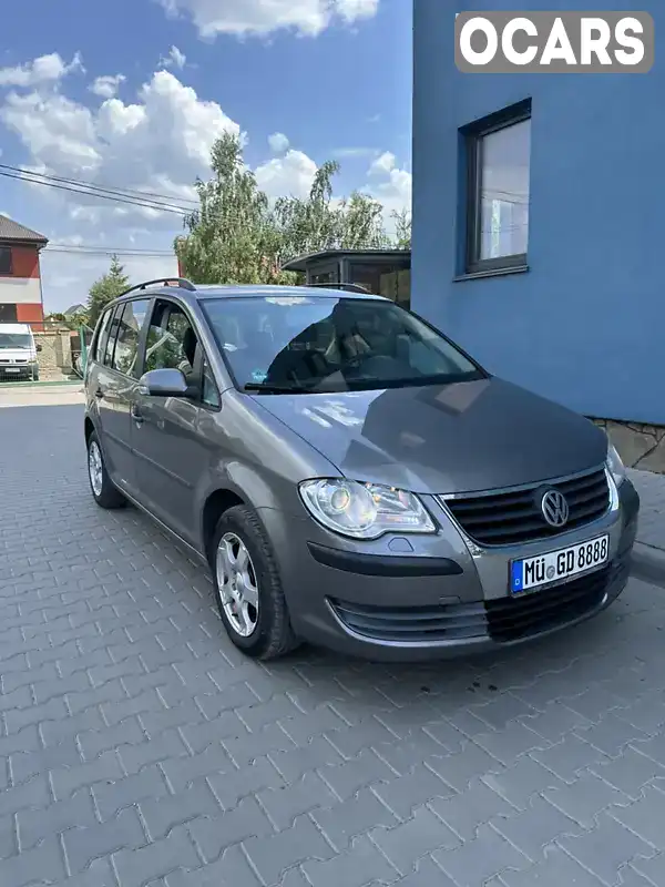 Мінівен Volkswagen Touran 2006 1.6 л. Ручна / Механіка обл. Волинська, Луцьк - Фото 1/21