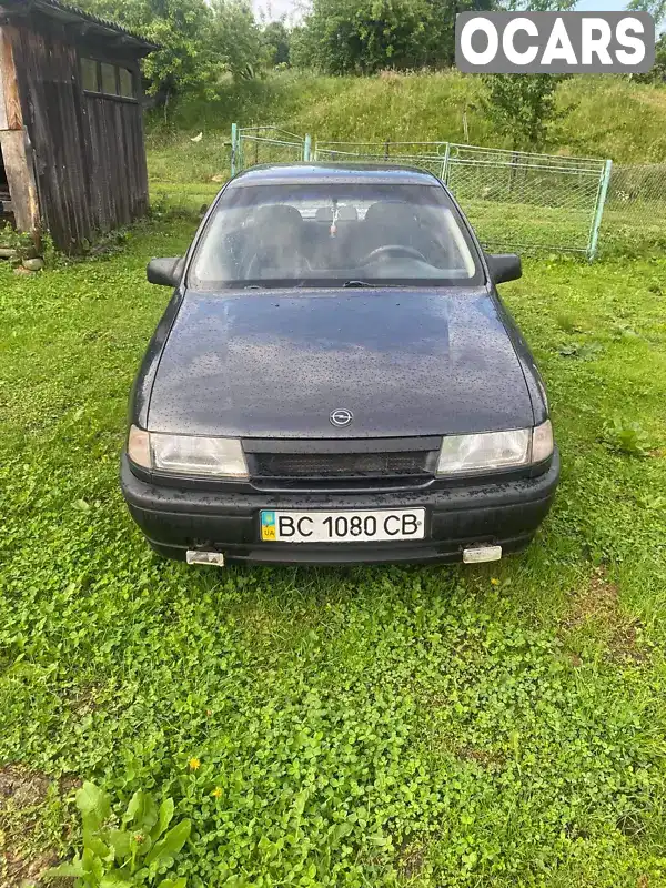 Седан Opel Vectra 1989 1.6 л. Ручна / Механіка обл. Львівська, Борислав - Фото 1/6