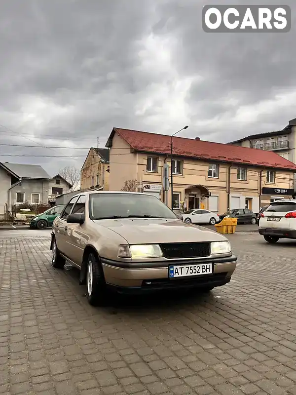 Седан Opel Vectra 1991 1.6 л. Ручна / Механіка обл. Івано-Франківська, Коломия - Фото 1/11