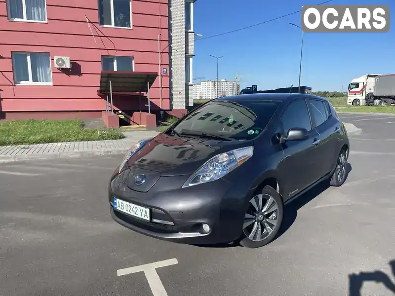 Хэтчбек Nissan Leaf 2013 null_content л. обл. Винницкая, Винница - Фото 1/21