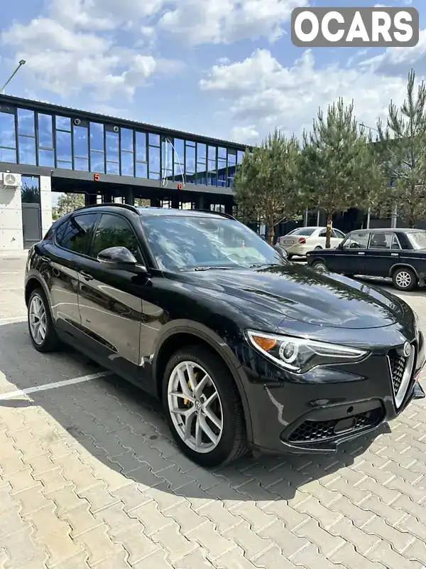 Позашляховик / Кросовер Alfa Romeo Stelvio 2018 2 л. Автомат обл. Рівненська, Рівне - Фото 1/21