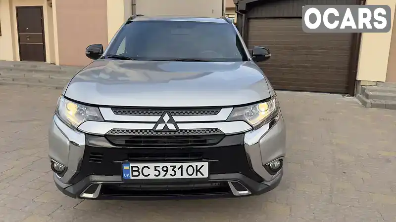 Позашляховик / Кросовер Mitsubishi Outlander 2019 2.36 л. Варіатор обл. Львівська, Львів - Фото 1/21