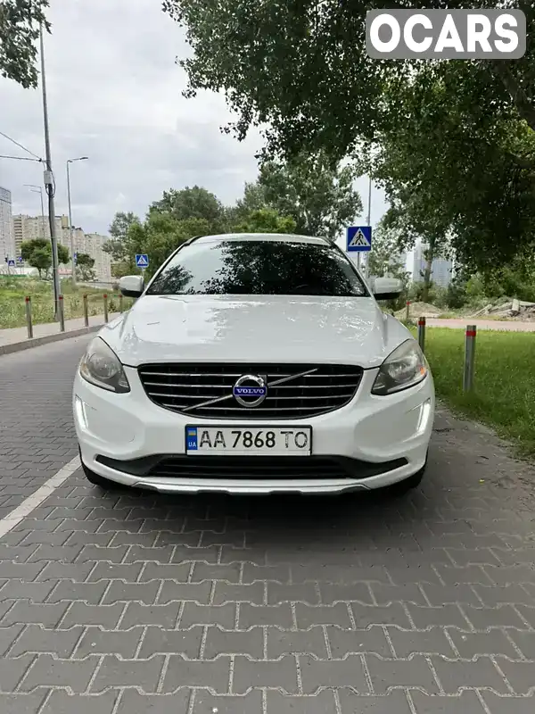 Внедорожник / Кроссовер Volvo XC60 2014 2.5 л. Автомат обл. Киевская, Киев - Фото 1/15