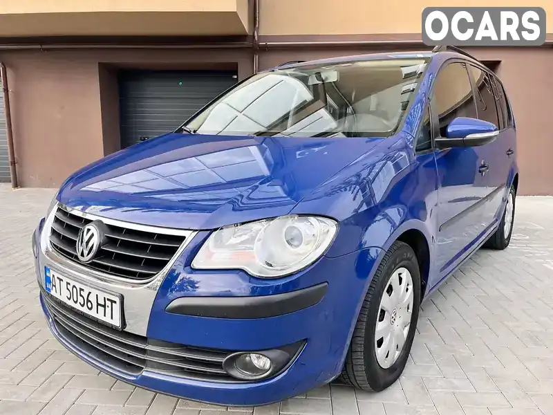 Мінівен Volkswagen Touran 2009 1.6 л. Ручна / Механіка обл. Івано-Франківська, Івано-Франківськ - Фото 1/21