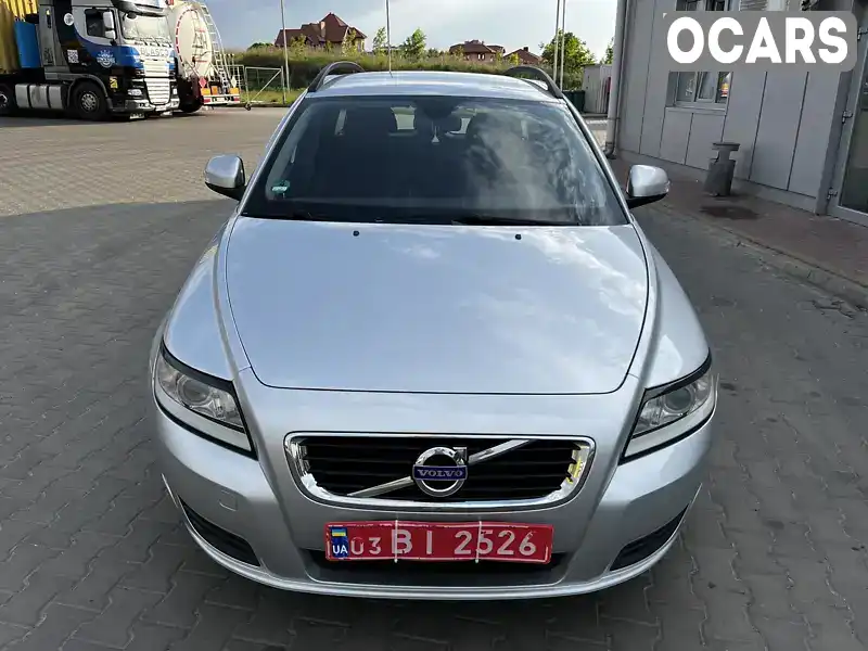 Універсал Volvo V50 2011 2 л. Ручна / Механіка обл. Волинська, Луцьк - Фото 1/21