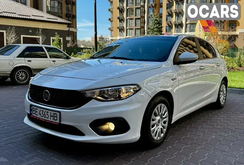 Хетчбек Fiat Tipo 2017 1.4 л. Ручна / Механіка обл. Миколаївська, Миколаїв - Фото 1/21