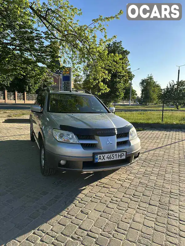 Позашляховик / Кросовер Mitsubishi Outlander 2004 2.38 л. Типтронік обл. Харківська, Харків - Фото 1/8