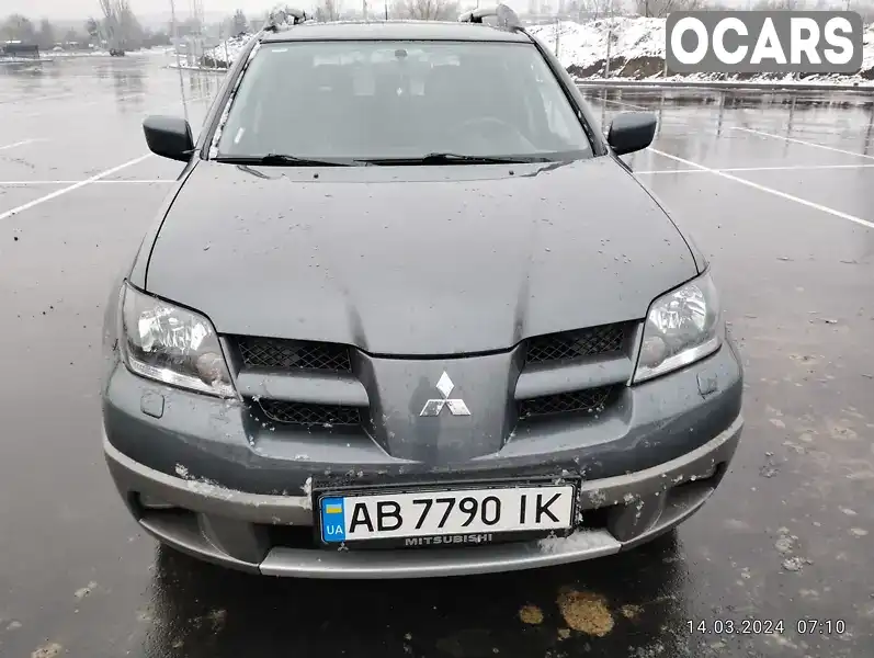 Внедорожник / Кроссовер Mitsubishi Outlander 2003 2 л. Ручная / Механика обл. Винницкая, Винница - Фото 1/21