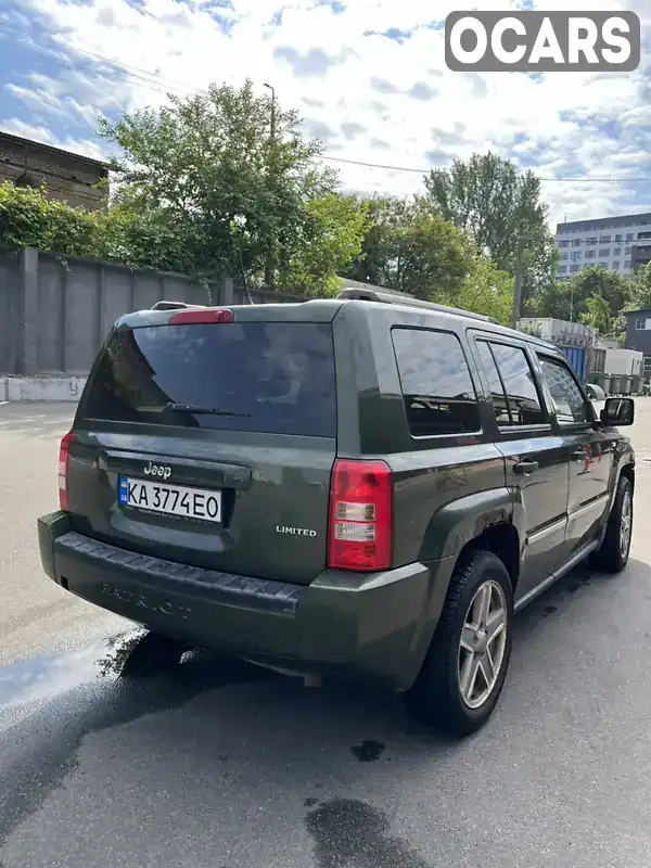 Позашляховик / Кросовер Jeep Patriot 2008 2.36 л. Варіатор обл. Київська, Вишневе - Фото 1/12